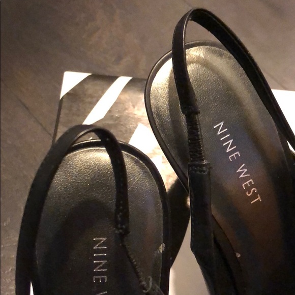 Slingback heels - Picture 4 of 9